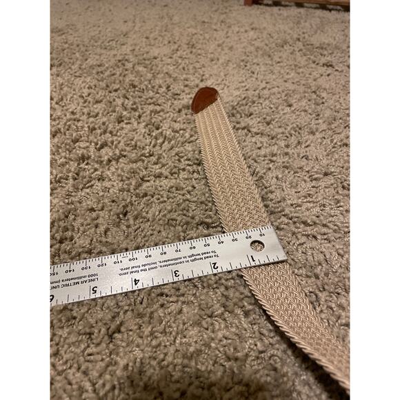 Tommy Bahama Jack Stretch Webbed Belt in Khaki size L/XL Leather - Picture 7 of 7